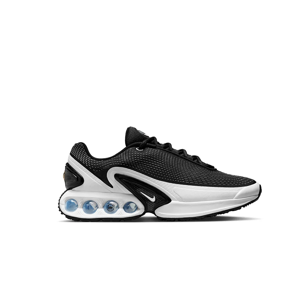 Relaxed Fit Shoes Women's Nike Air Max DN