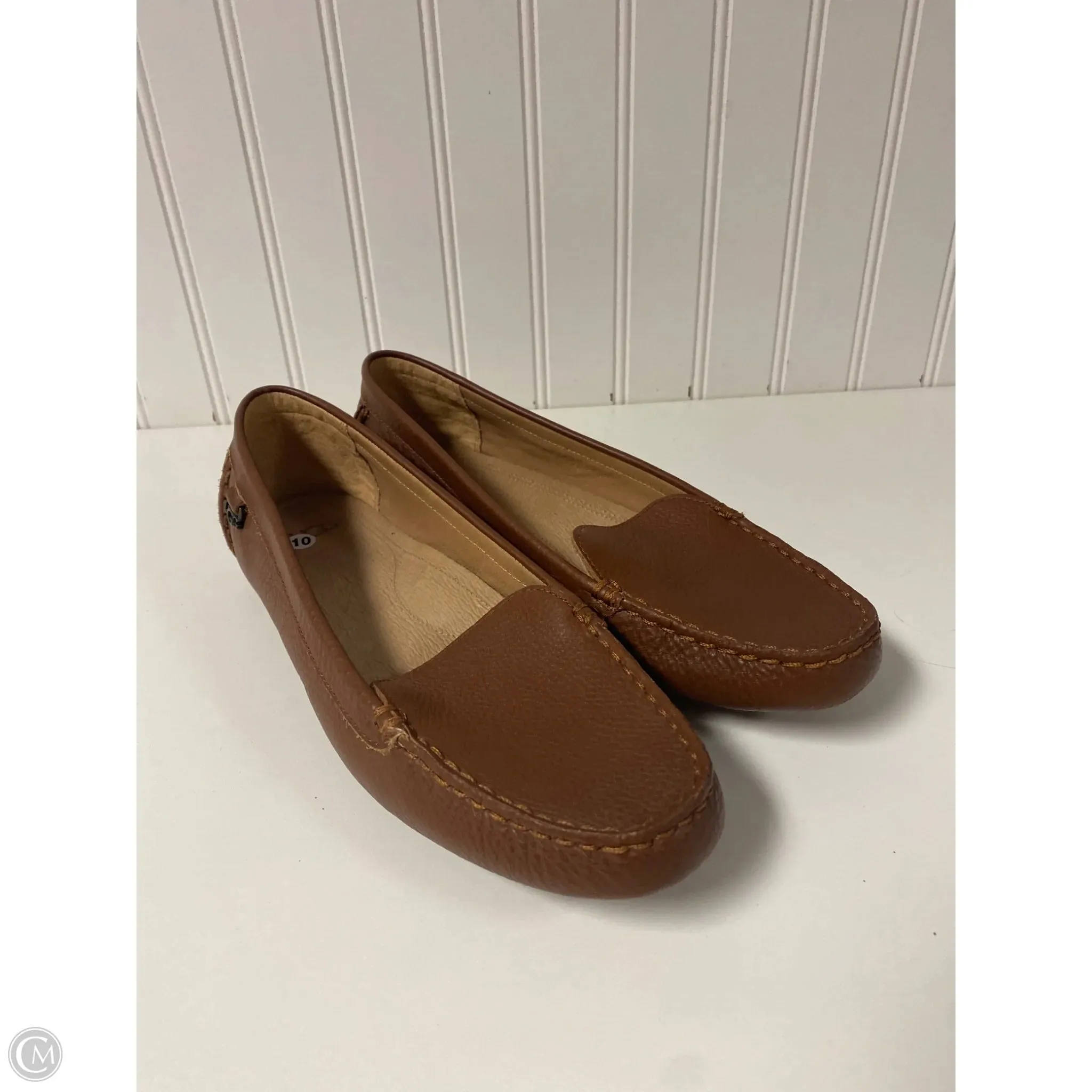 Shoes Designer By Ugg In Brown, Size: 10 Food Tour