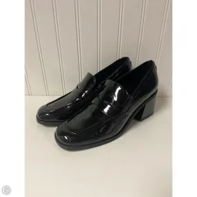 Subtle Form Shoes Heels Block By Marc Fisher In Black, Size: 6.5