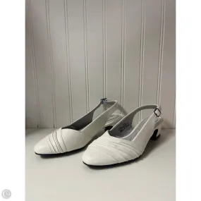 Shoes Heels Kitten By Easy Street In White, Size: 6 Slip Ease