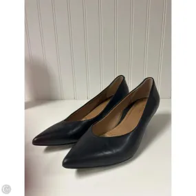 Shoes Heels Kitten By Vionic In Black, Size: 7 Timeless Accent