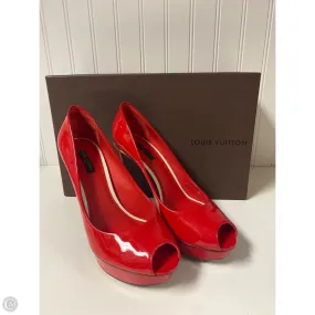 Shoes Luxury Designer By Louis Vuitton In Red, Size: 8.5 Antibacterial