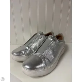 Shoes Sneakers By Fitflop In Silver, Size: 10 Train Step