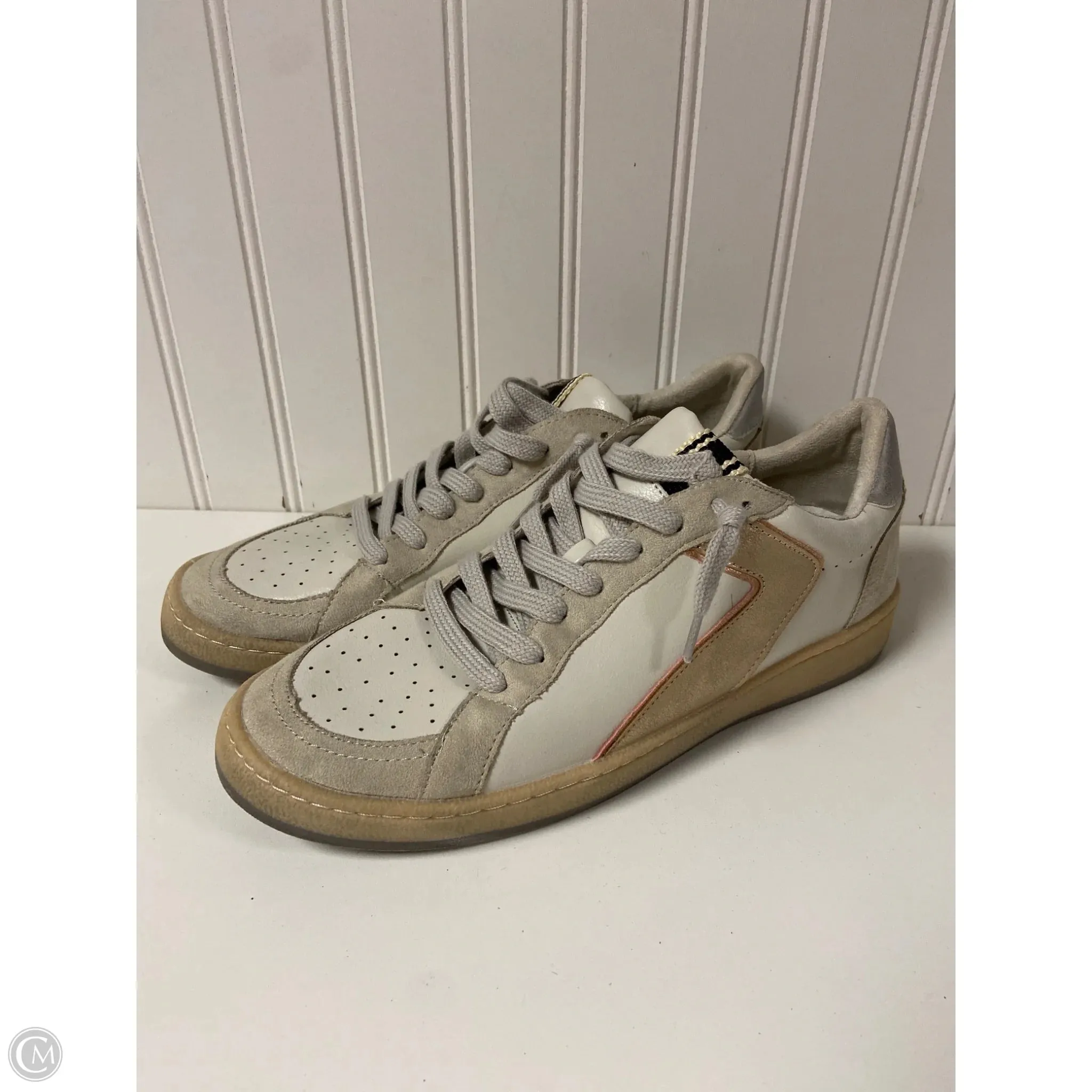 Shoes Sneakers By Shu Shop In White, Size: 10 Dry Feet Pet Play