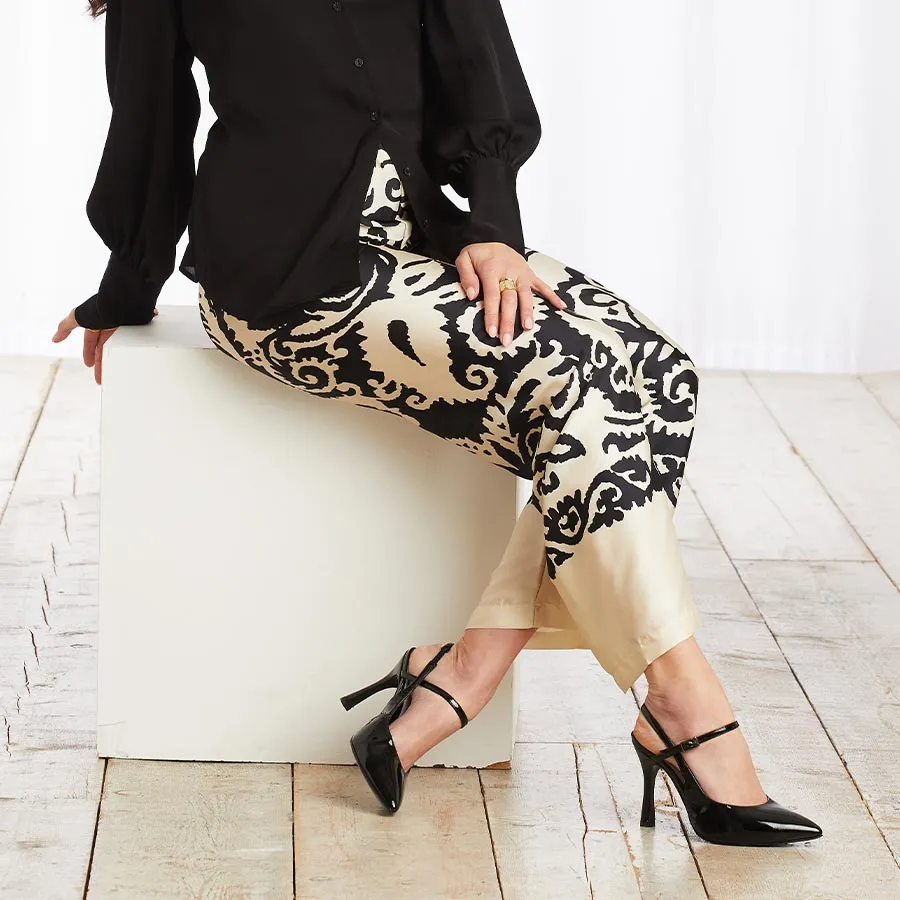 Sustainable Rubber Compound Premiere: Black Patent Leather