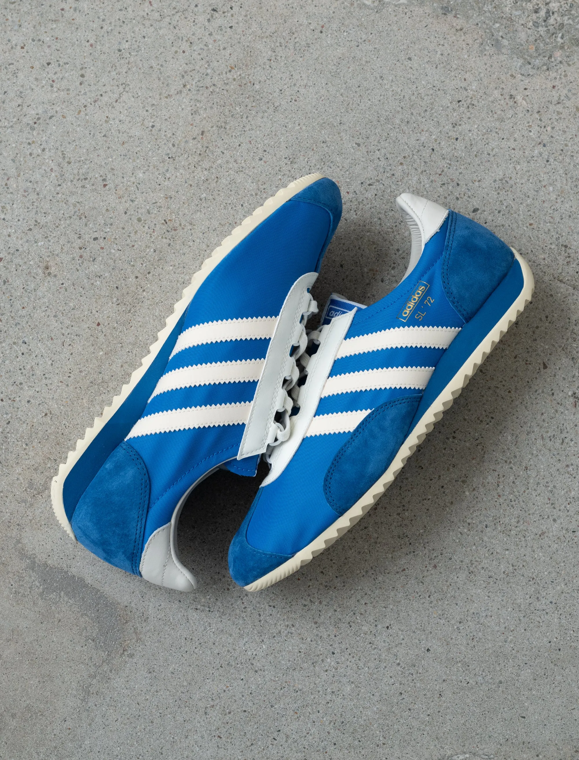 Ventilated Side Multi Directional Flex SL 72 PT (Bold Royal/Wonder White)