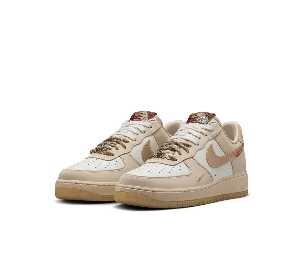 Women's Nike Air Force 1 '07 LX Comfort   cushion Busy Lifestyle
