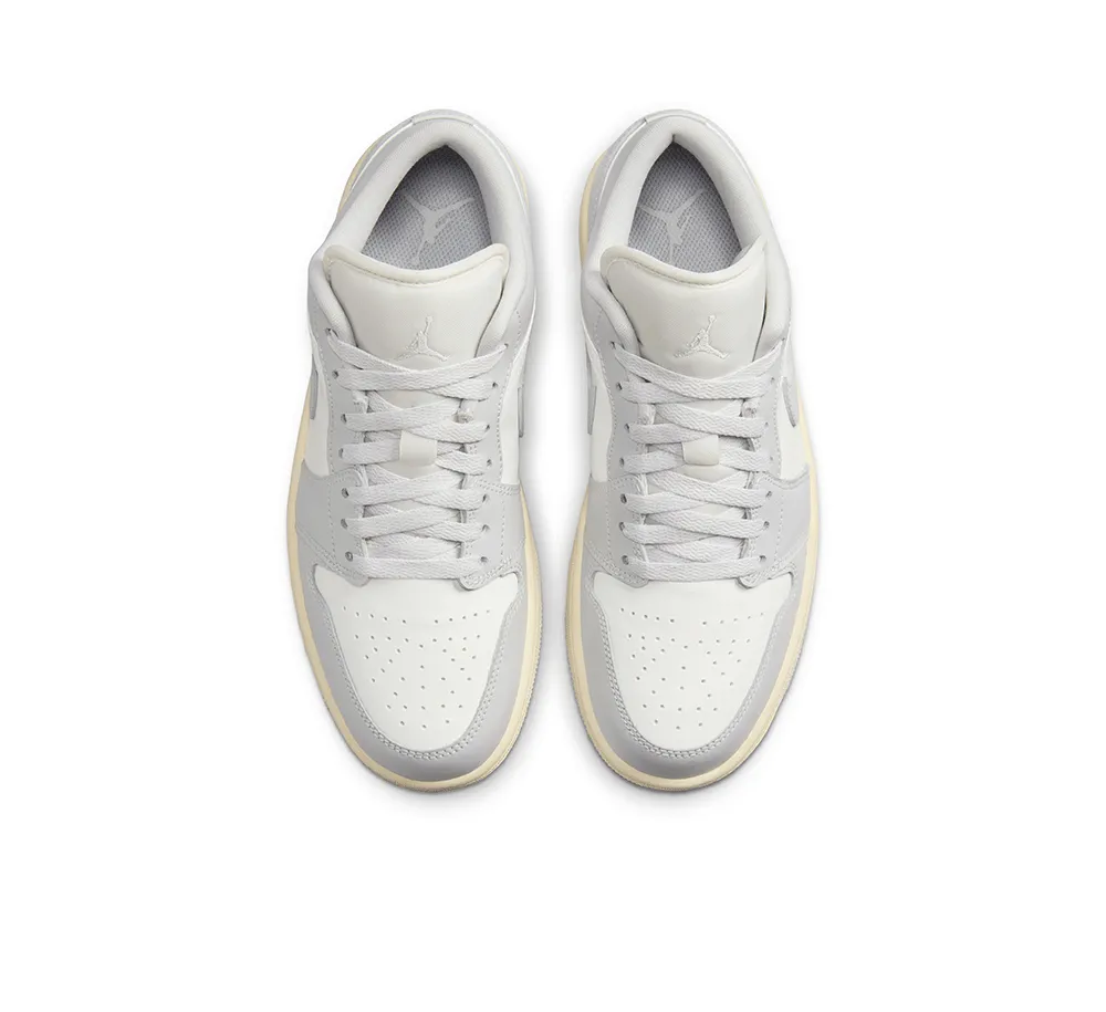 Women's Air Jordan 1 Low Tight Fit
