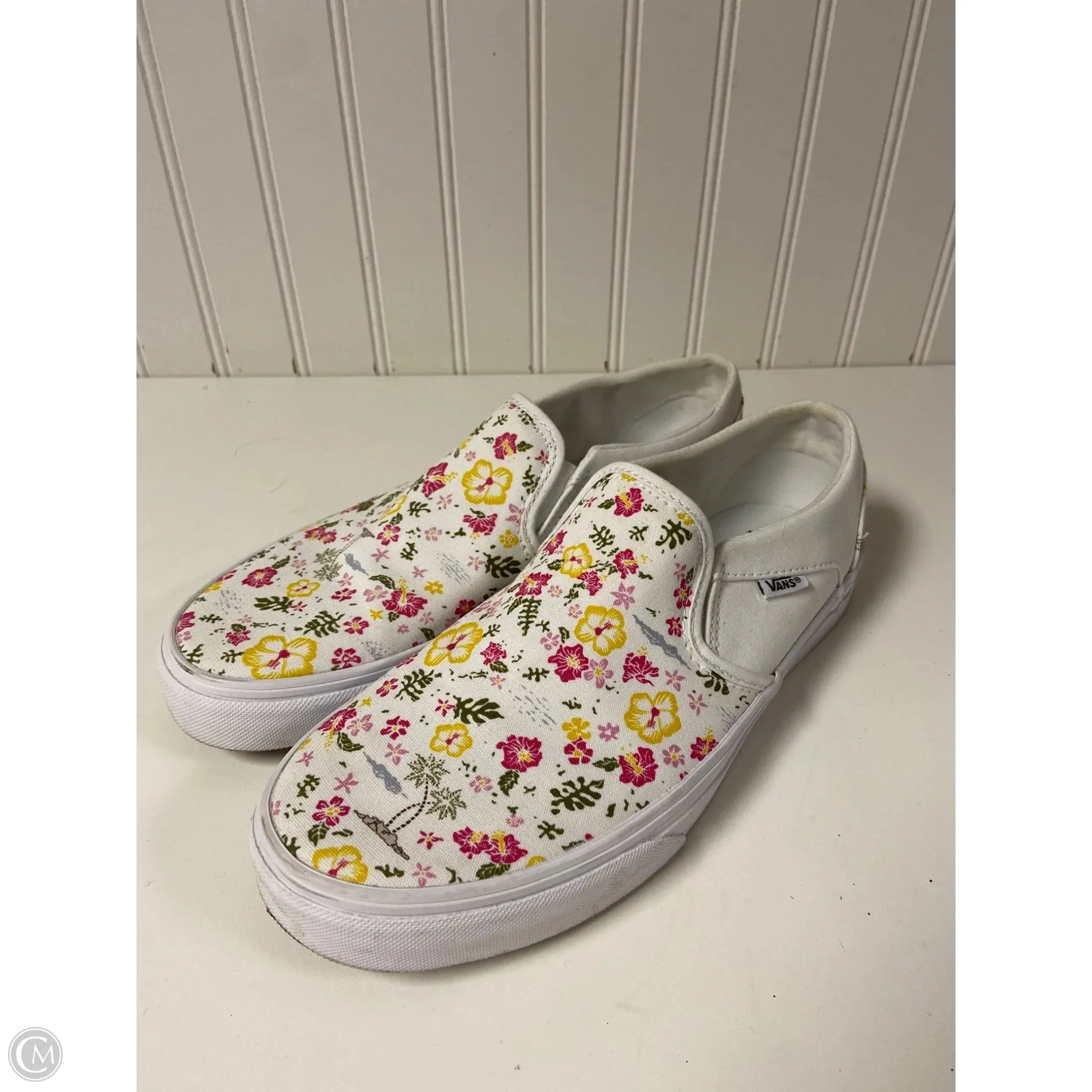 Rain Hike Active Design Shoes Flats By Vans In White, Size: 10