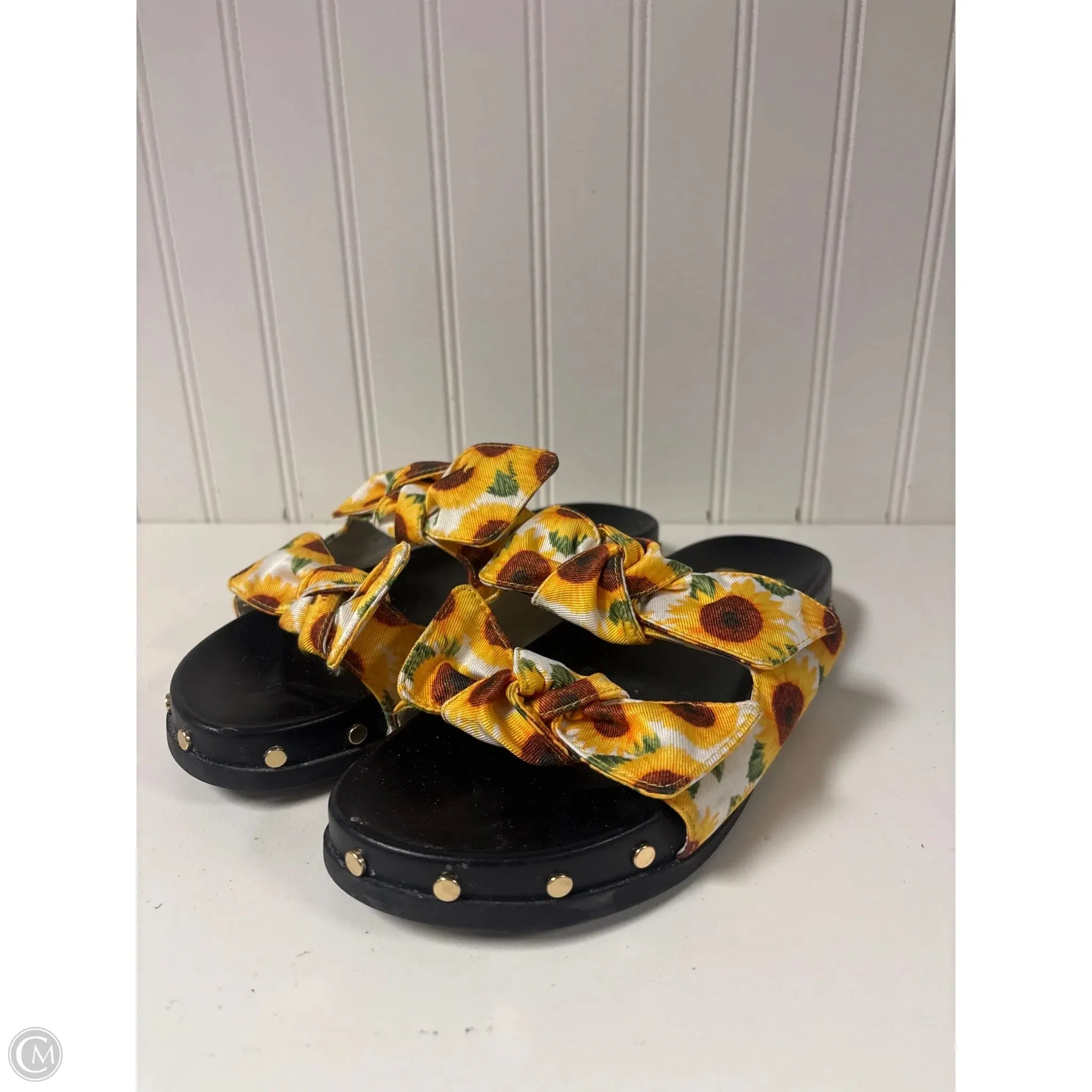 Sandals Flats By Gianni Bini In Black & Yellow, Size: 7.5 Urban Chill Hill Climb