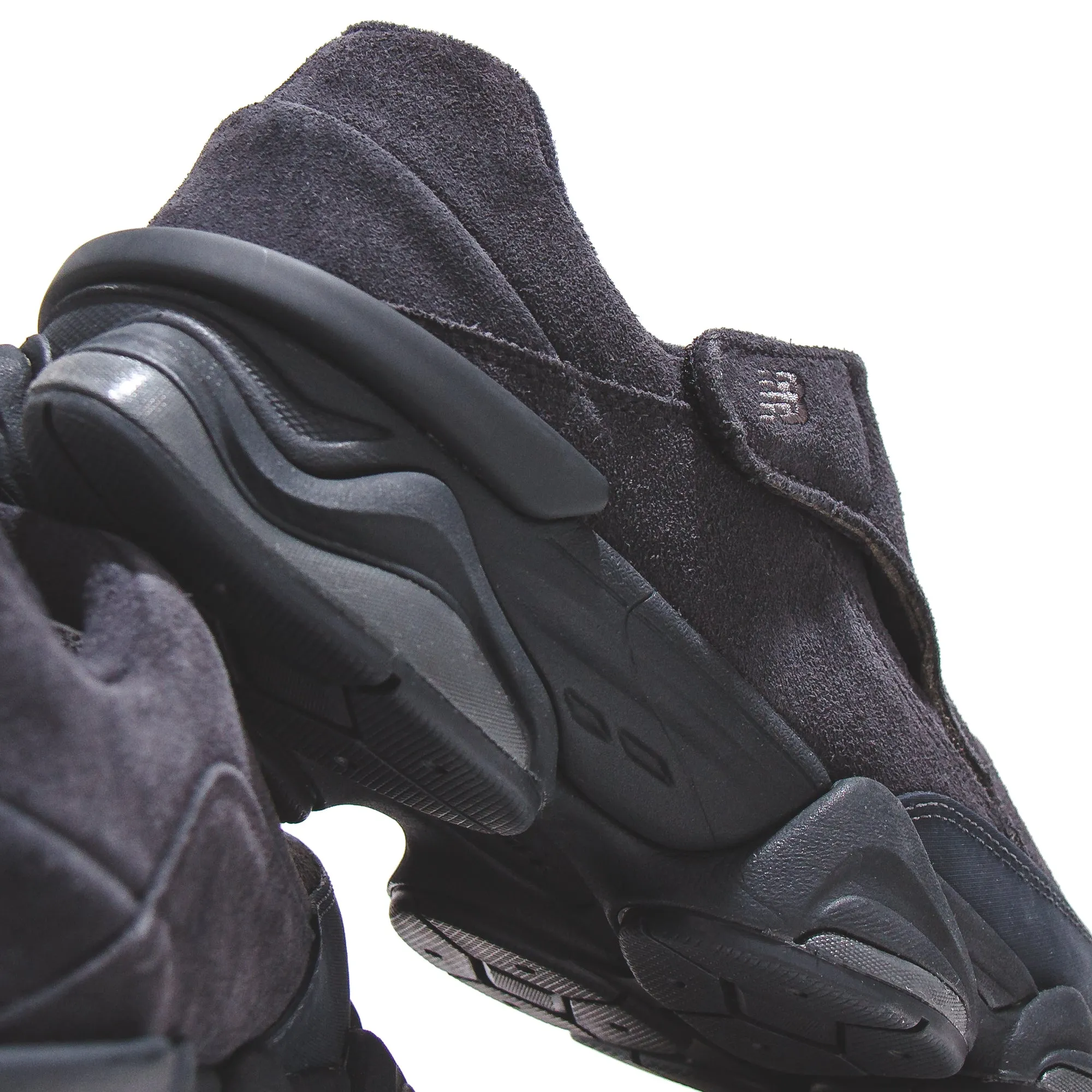 New Balance Unisex 8040 Navy U8040UOB color - green