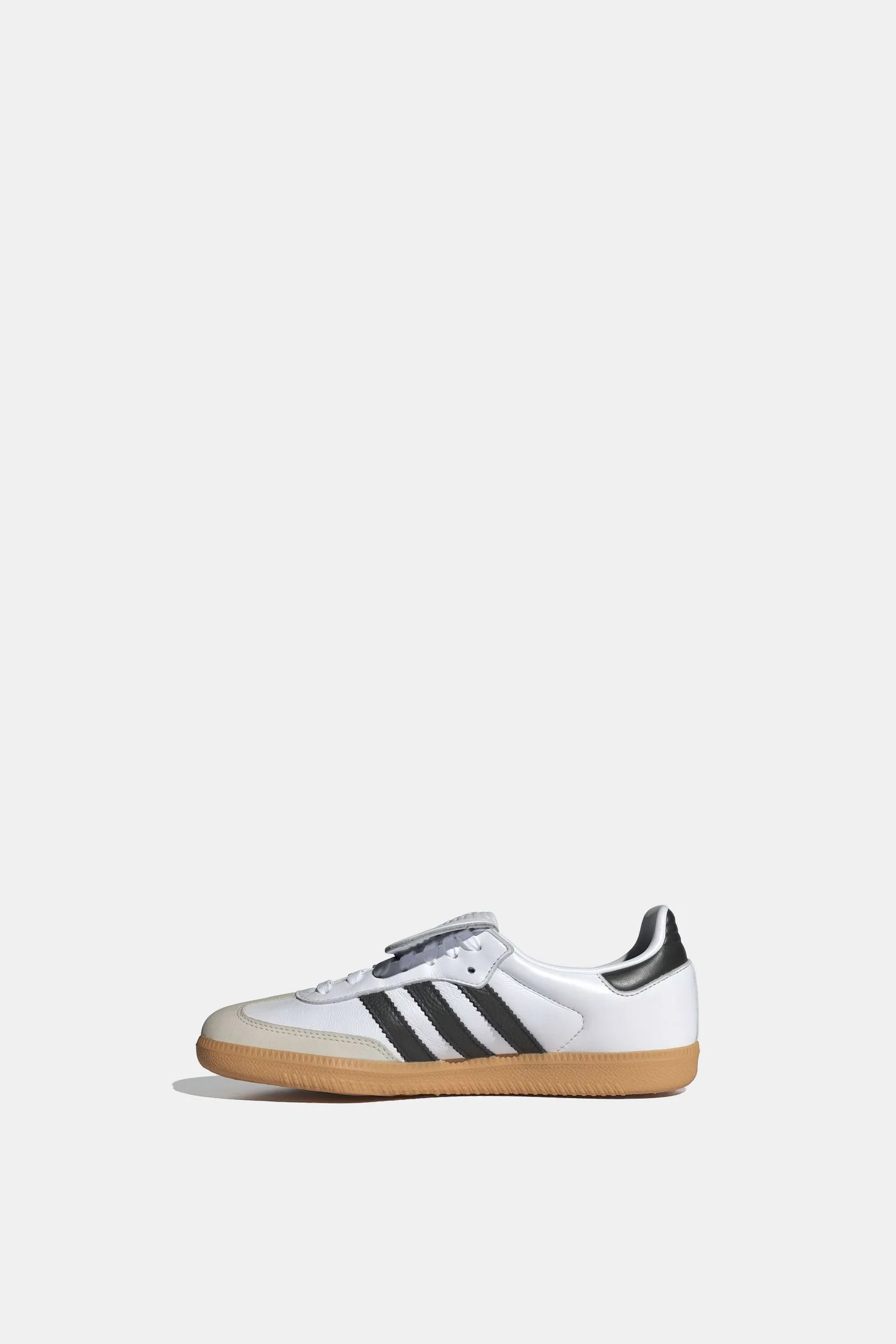 Water resistant coating Trail Step Womens Samba Long Tongue