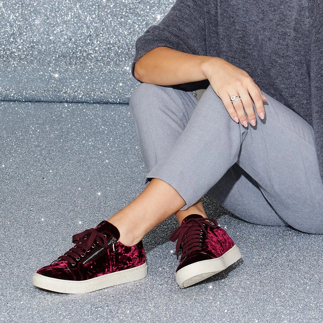 Walkable Comfort Sprint: Luxe Berry Velvet