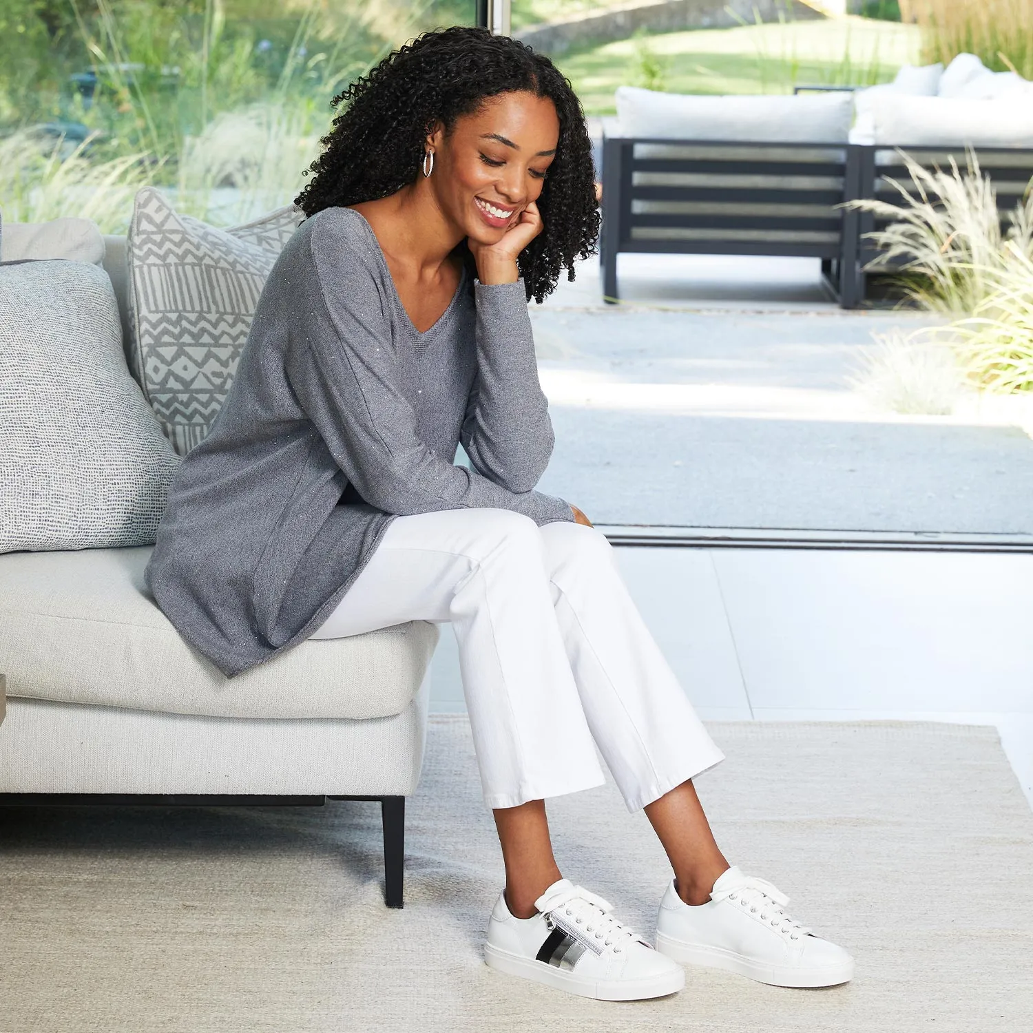 Sprint: White Leather & Metallic Lean Design Desert Step