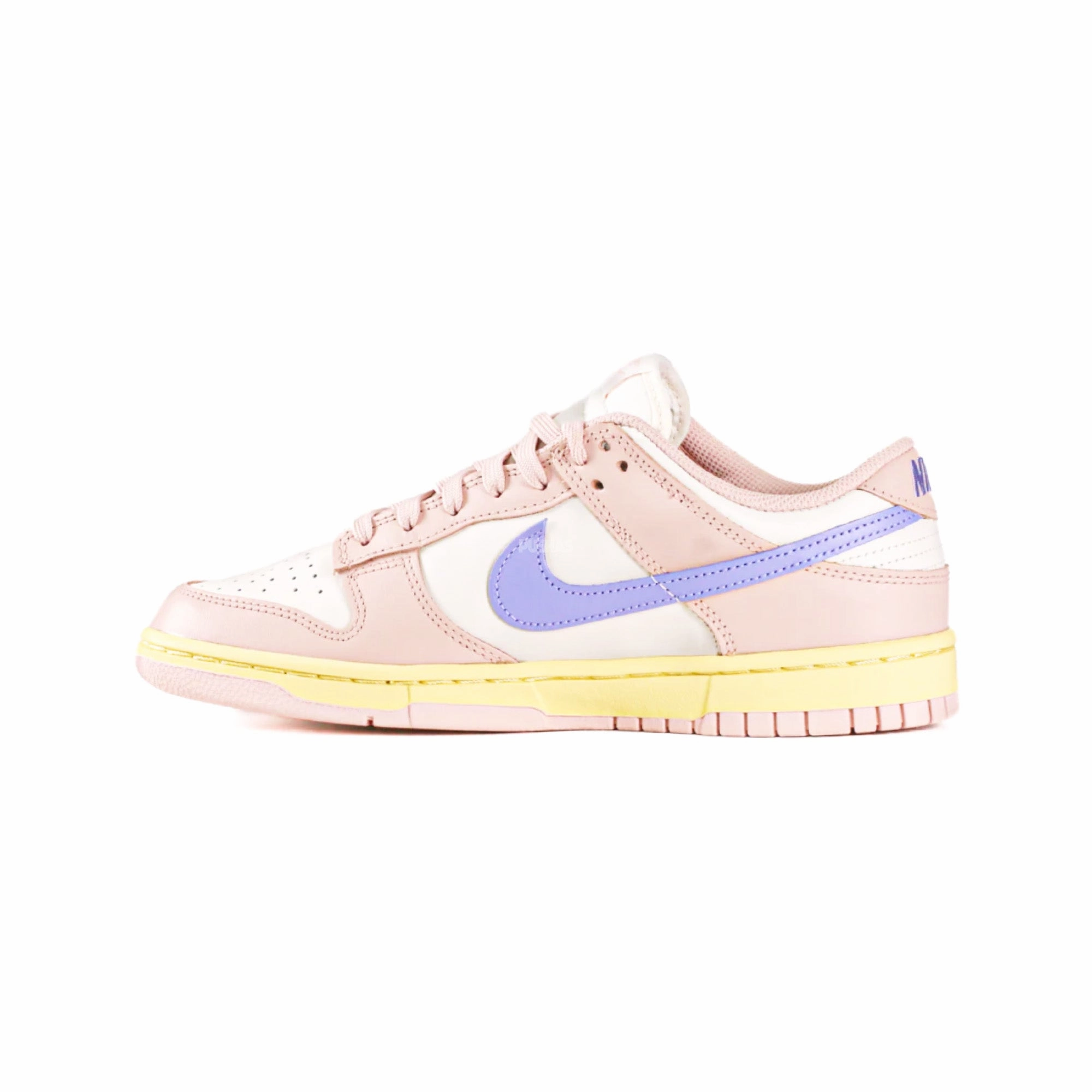 Nike Dunk Low 'Pink Oxford' Women's (2022) Short Walks