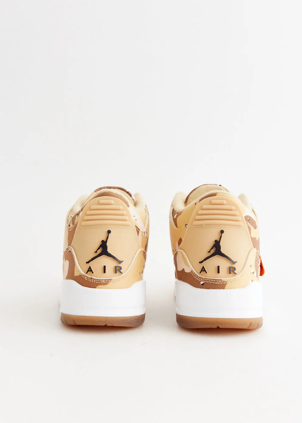 Durable   construction Women's Air Jordan 3 Retro 'Georgia Peach' Sneakers