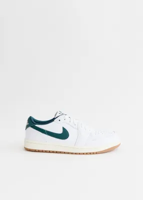 Travel Snap Women's Air Jordan 1 Low OG 'Oxidized Green' Sneakers