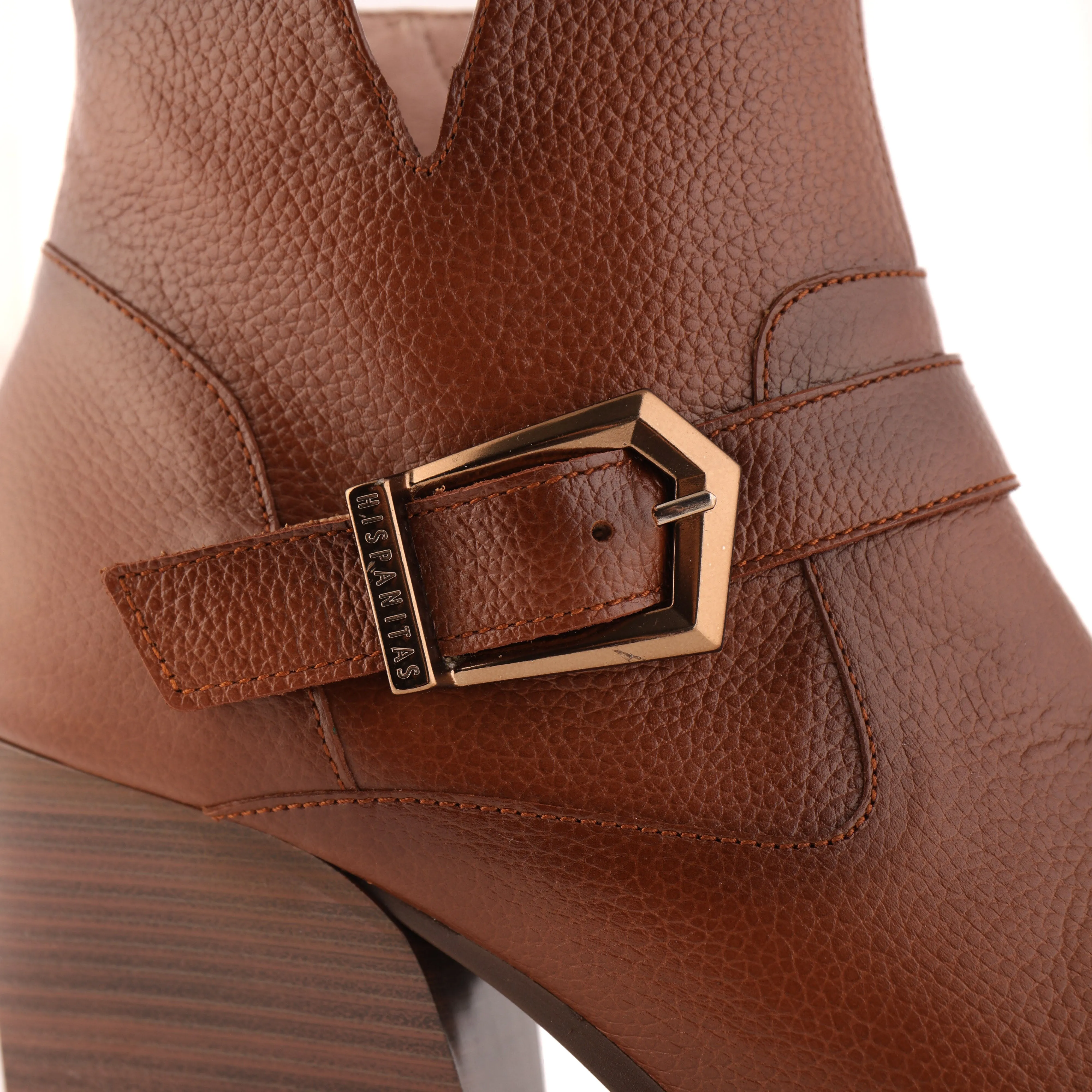 SABELLE Tan ReinforcedHeel Compact Frame