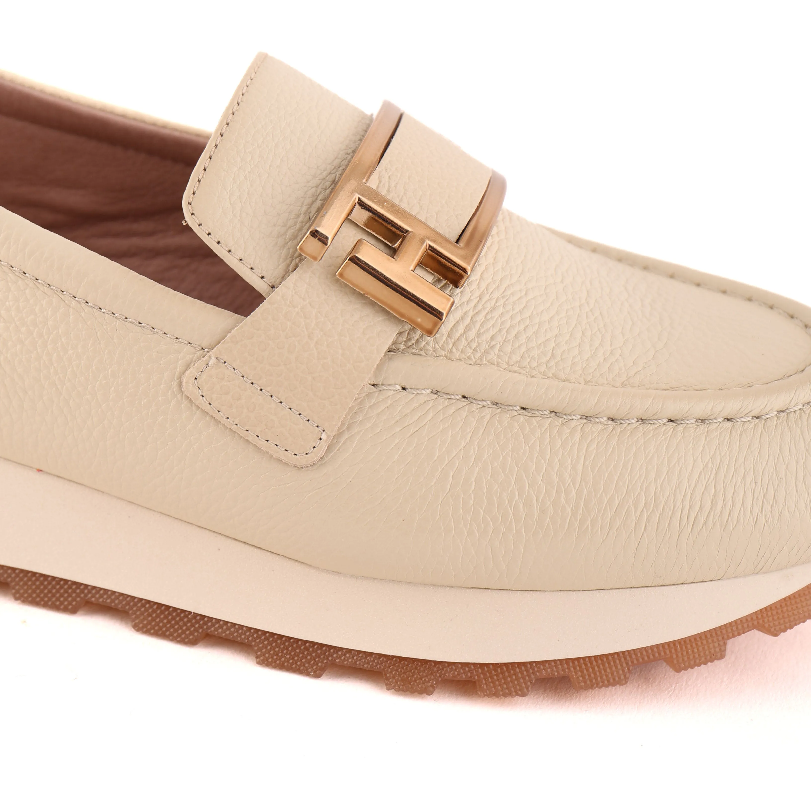 Breathable Perforated Detail SHAN Cream