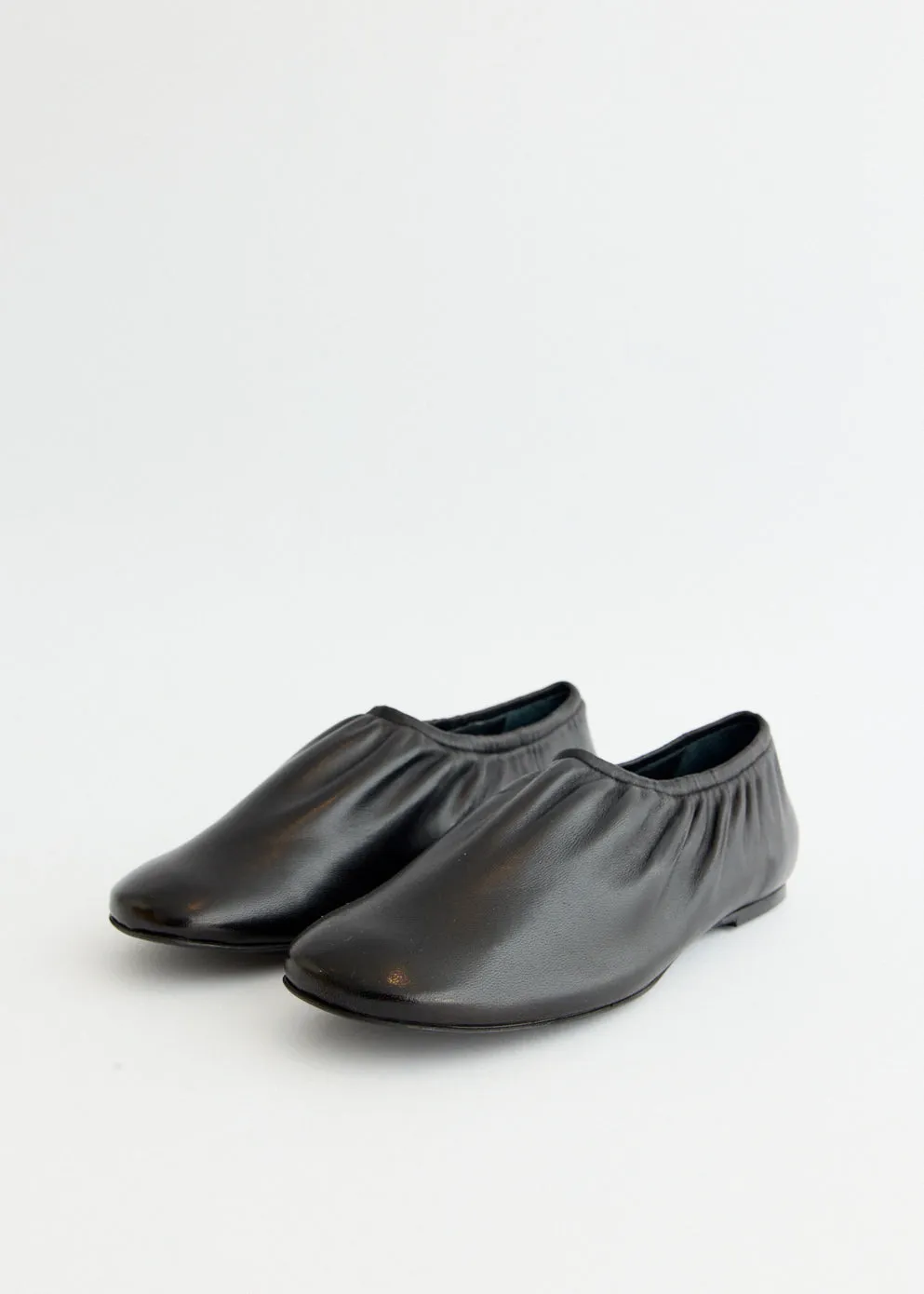 Anti Odor Treatment Swan Slip Ons