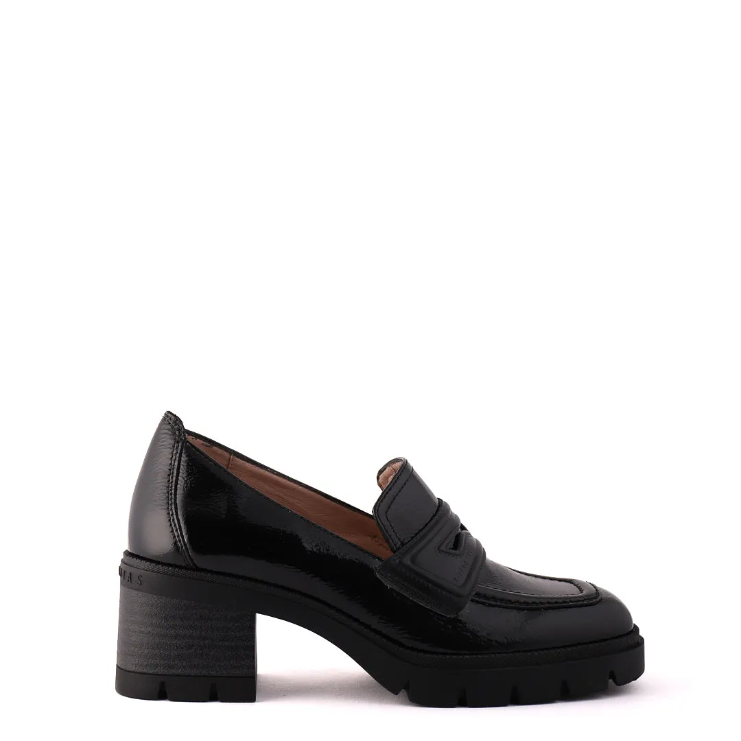 Exclusive Model Handcrafted SYLVIO Black Patent