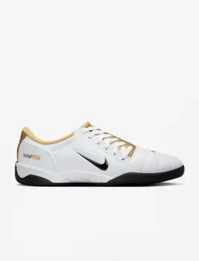 T90 SP (White/Metallic Gold) Soft Detail