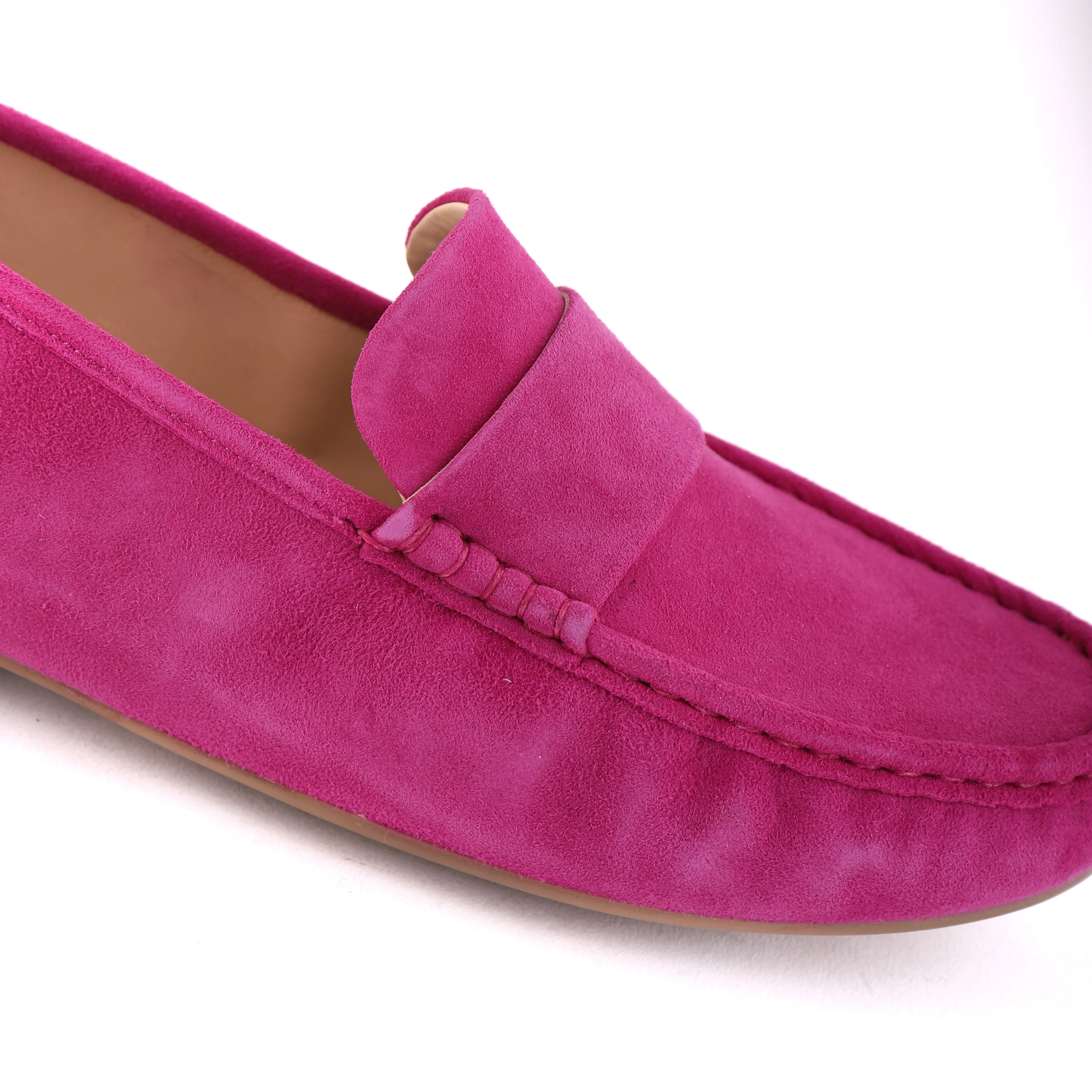 20102 Fuchsia Suede Toe room