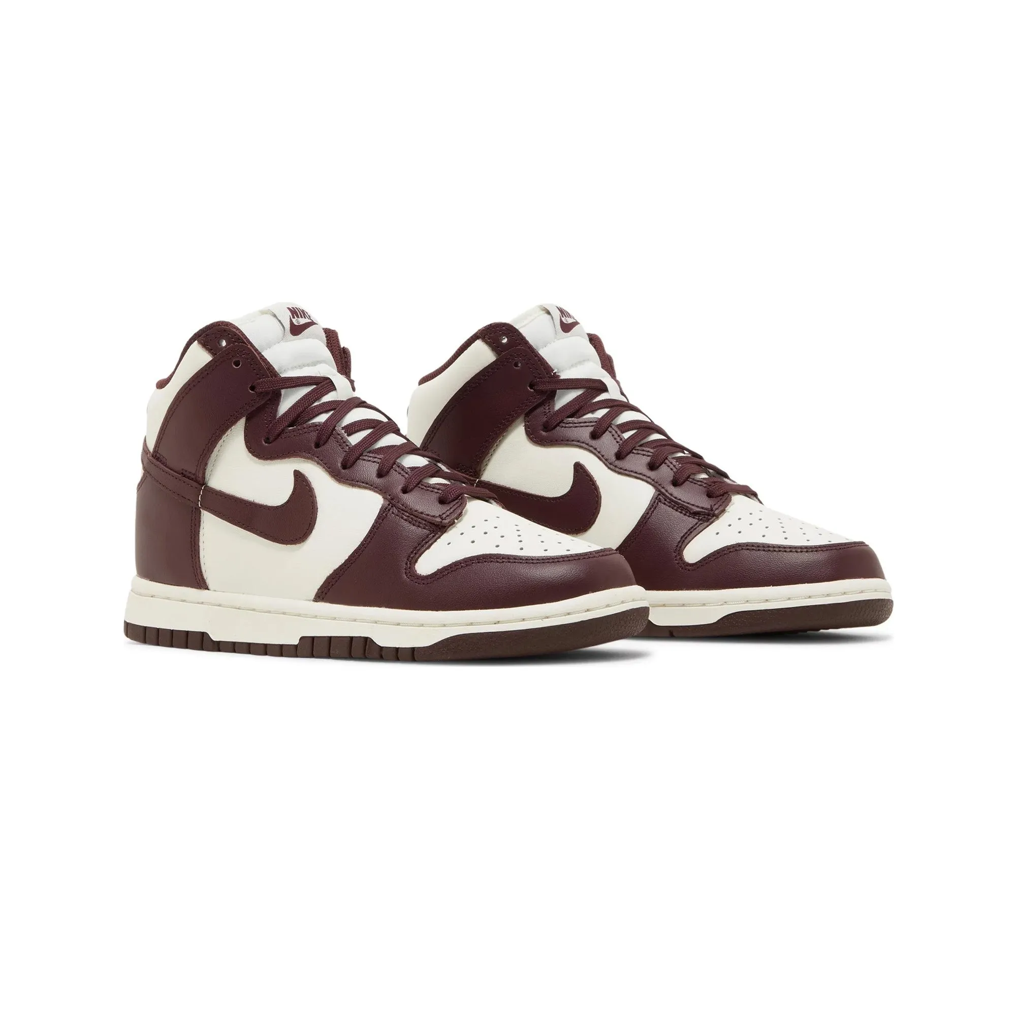 Injection Molded Construction Nike Dunk High 'Burgundy Crush' Women's (2022)