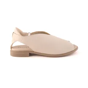 TITUS Ecru Neutral Look Adventure Time