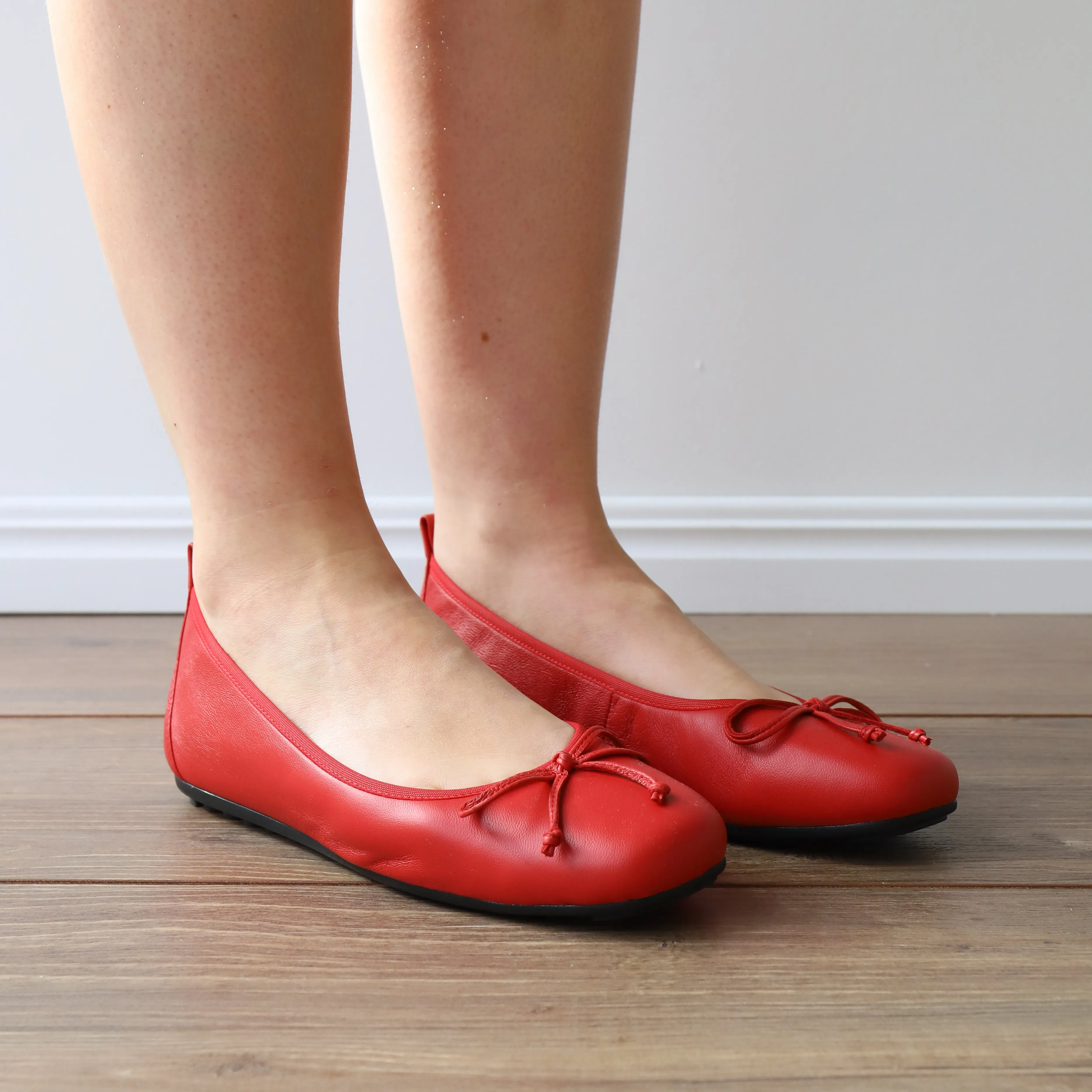 ROSALIE Red Practical Style Comfortable Step