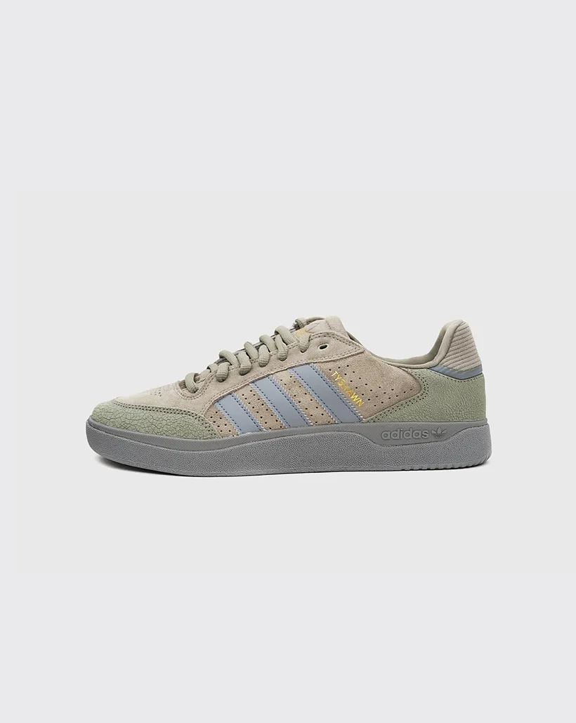 Adidas Tyshawn Low Shoe - Pebble/Grey Cloudy Jog Canvas Material