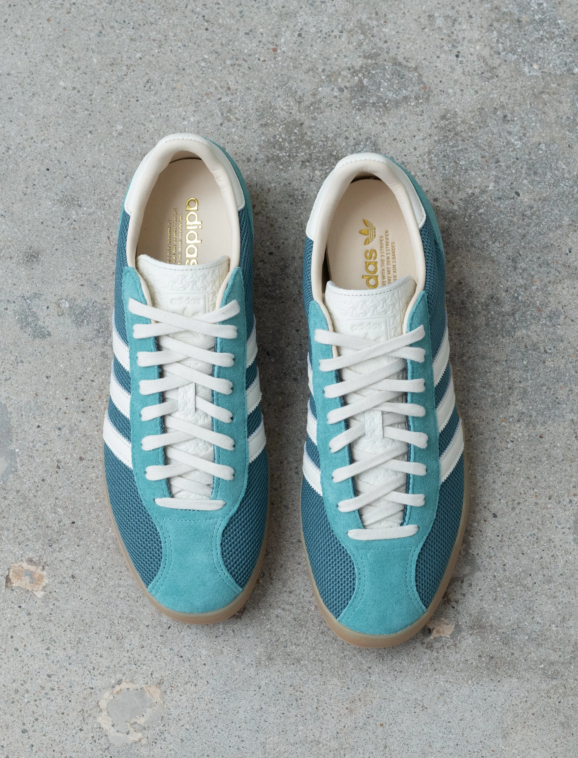 Soft Edge Canyon Path Gazelle Indoor Pro (Preloved Teal/Off White)