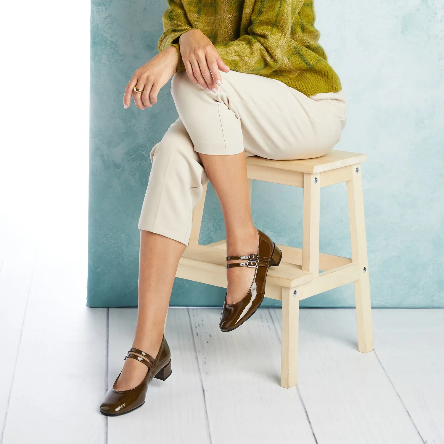 Comfort Advantage Soft Walk Orla: Khaki Patent Leather