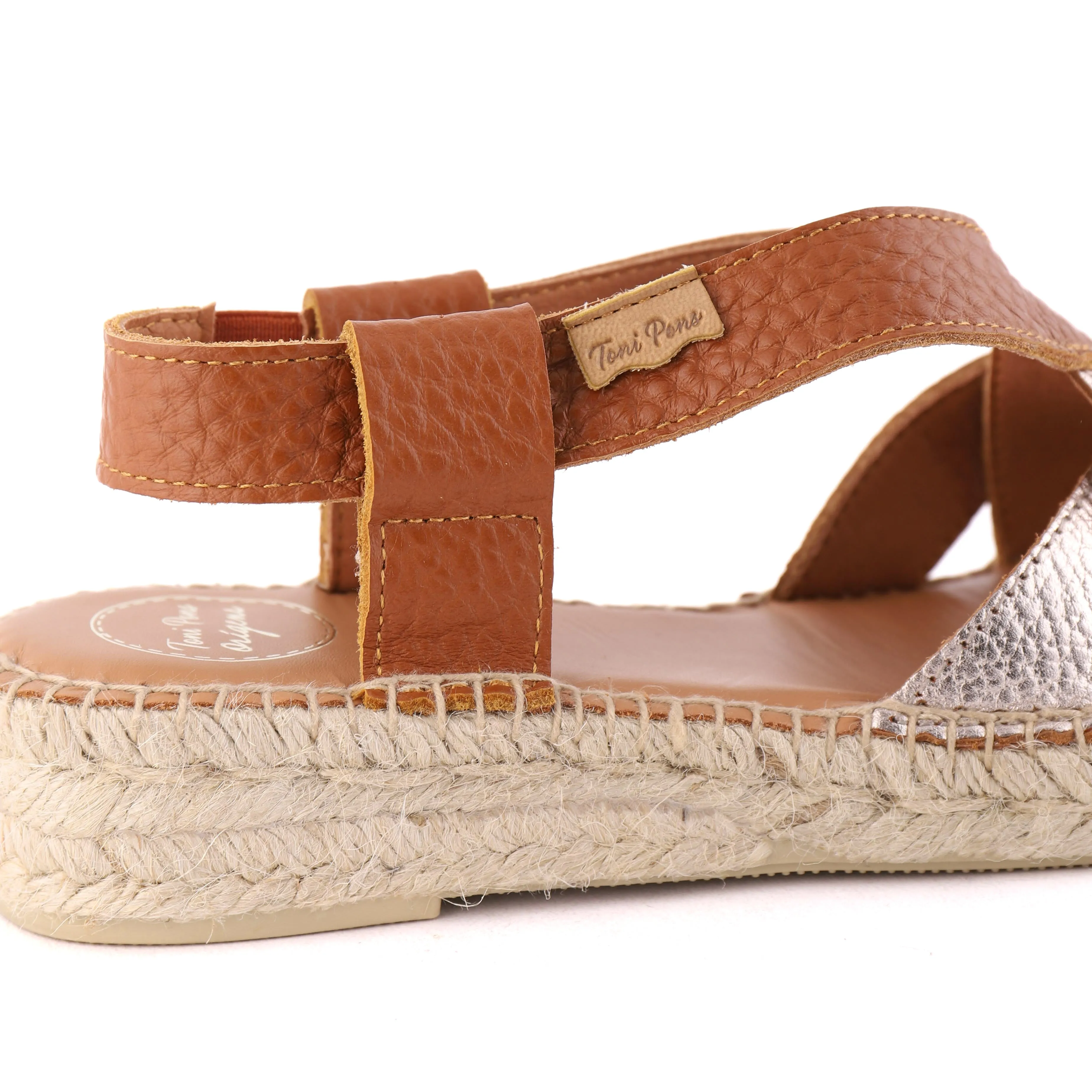 ELIA Tan Multi Ventilated Chassis flexible shoes