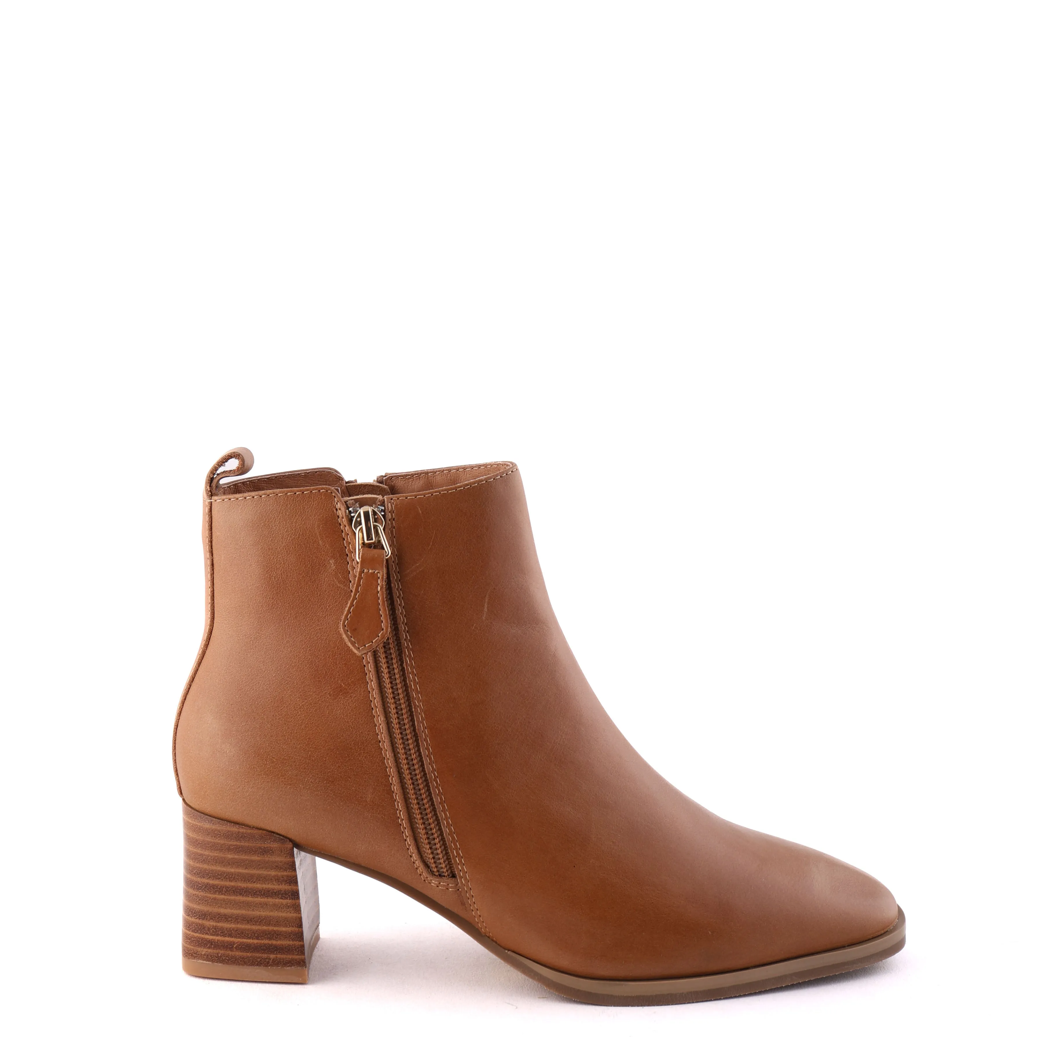 RISHI Tan Padded Interior Urban Traveler Clean Finish