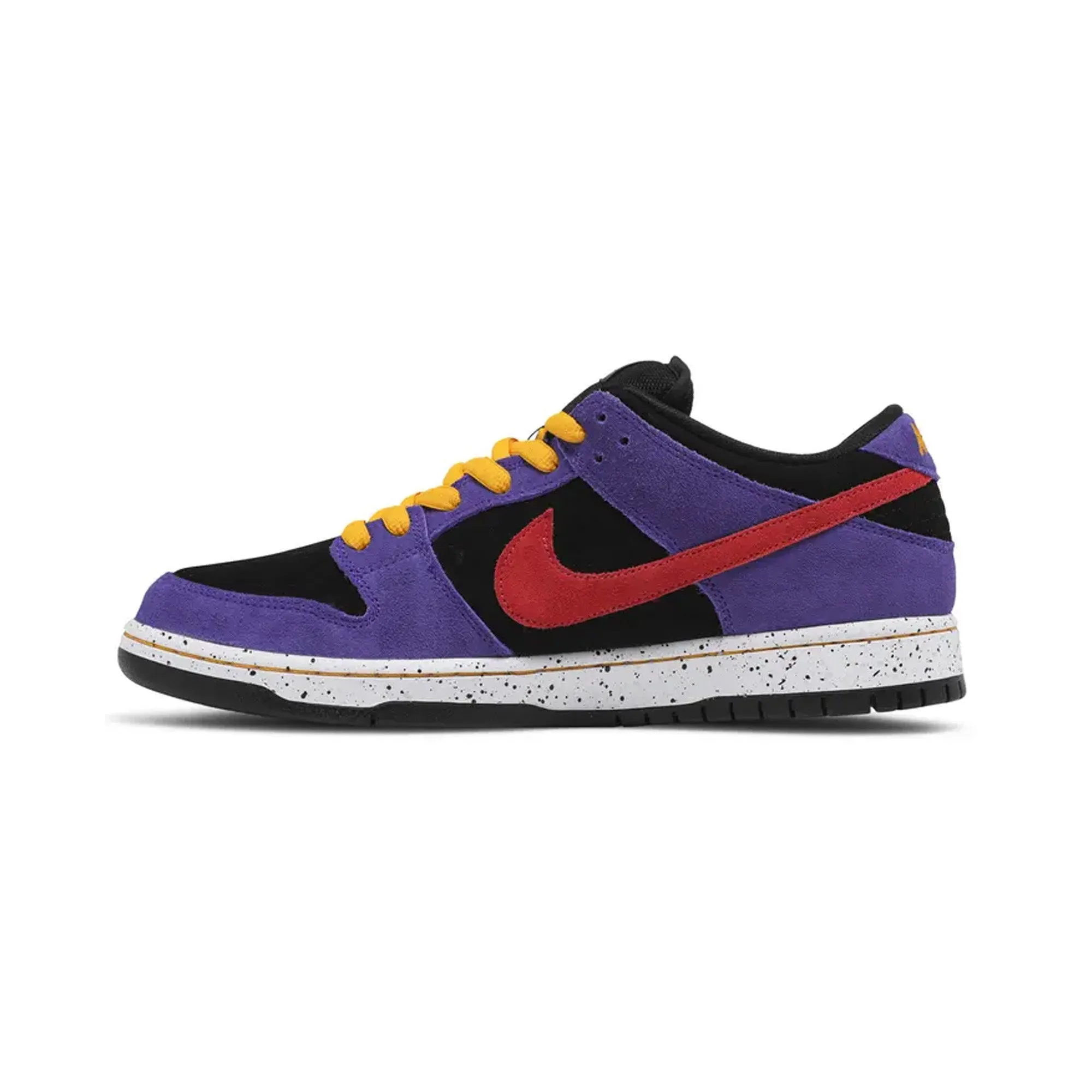 Nike SB Dunk Low ACG 'Terra' Cushion Feel Slip On Design