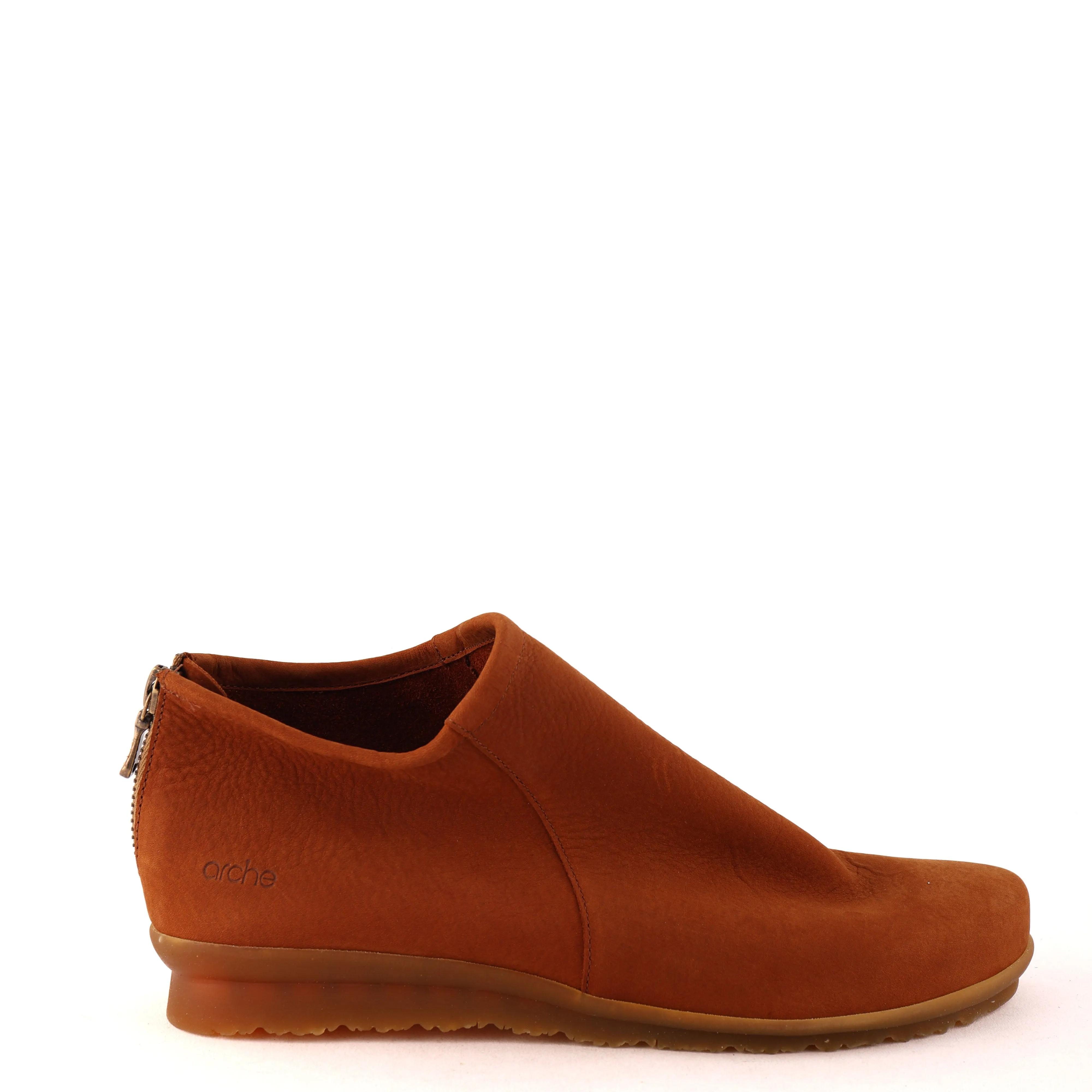 Retro feel BABYQI Tan Nubuck