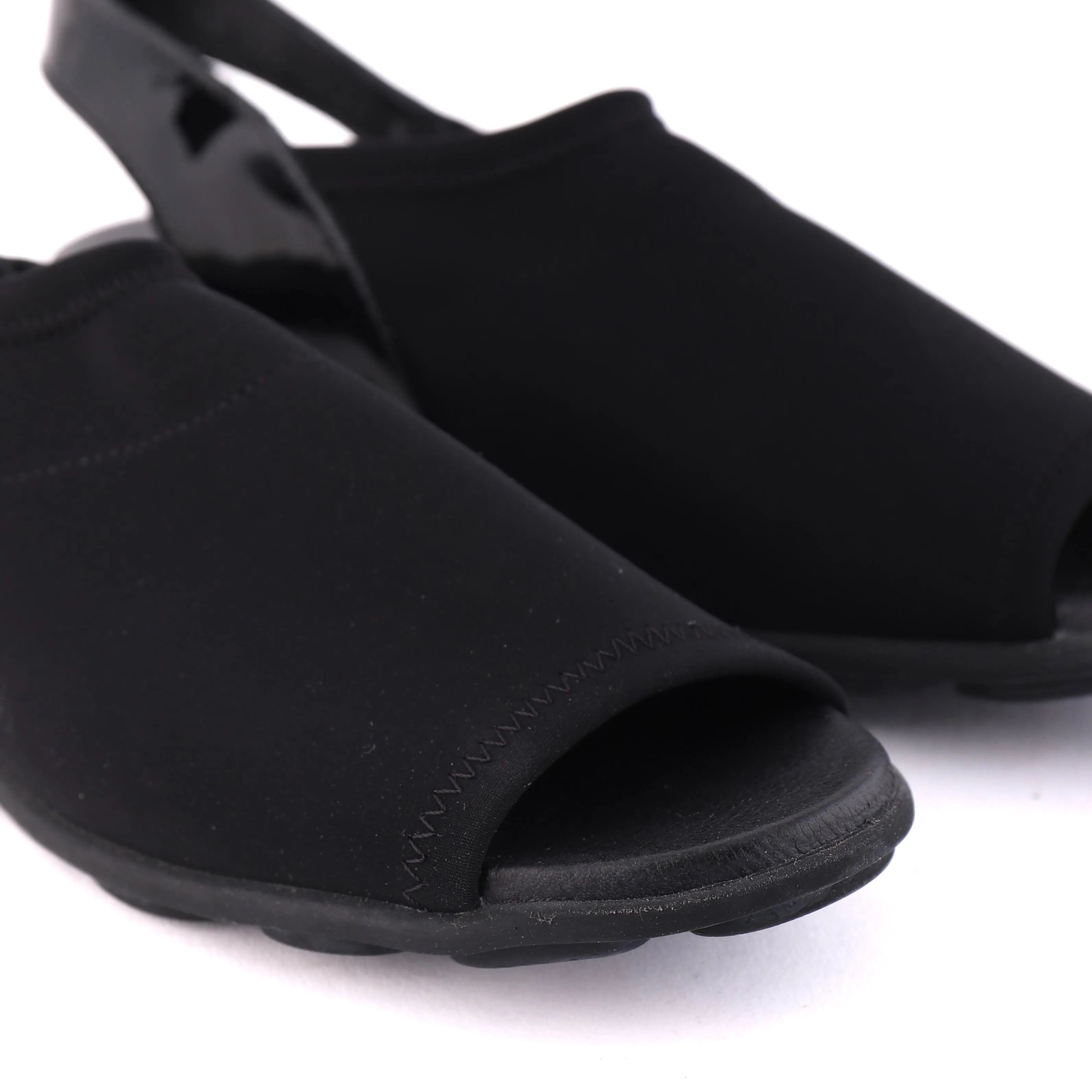 DAJAC Black Patent Sporty Travel Shoes Garden Walk