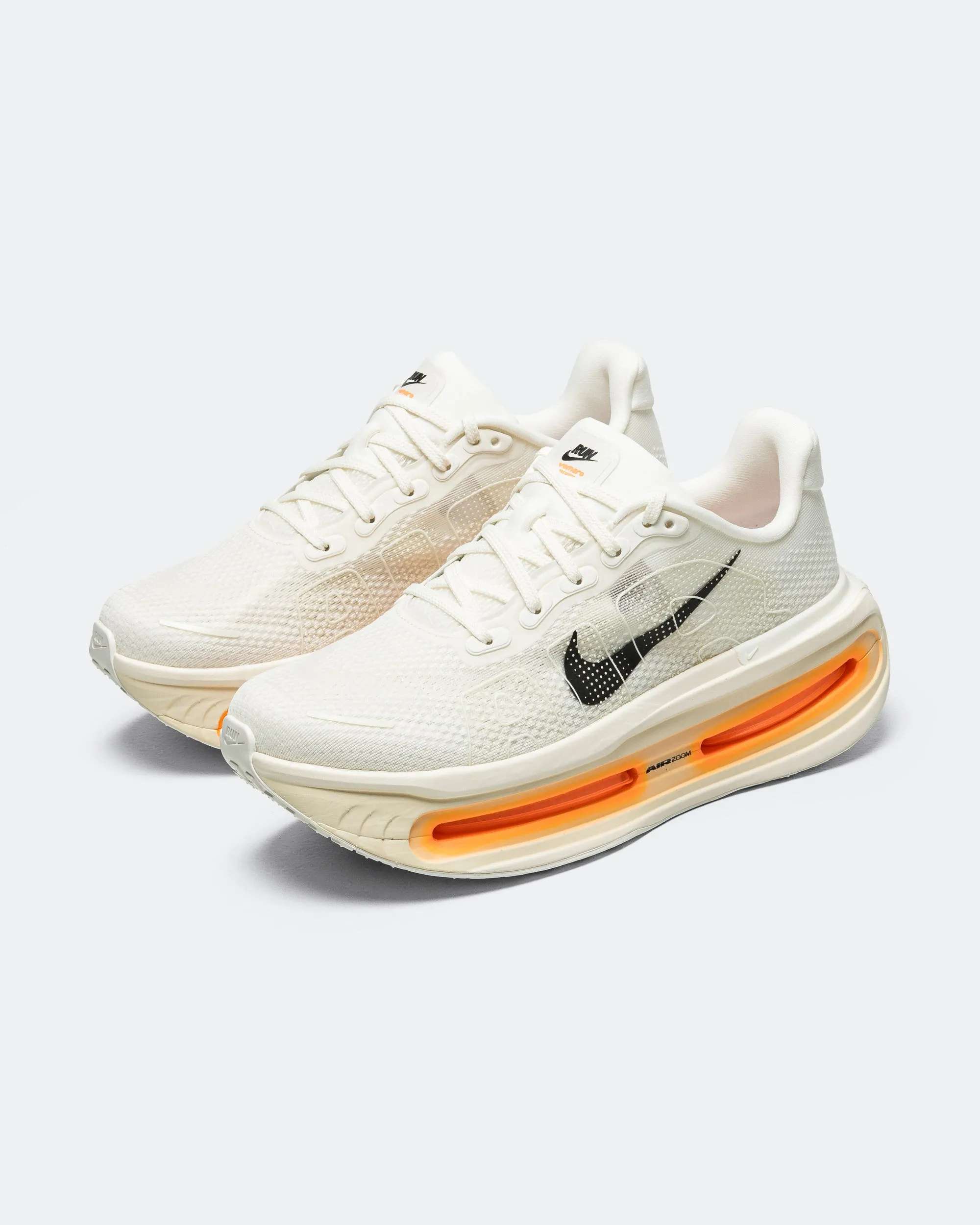 Ultra Pace Vomero Premium - Sail/Black-Coconut Milk-Total Orange