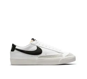 W BLAZER LOW '77 Vacation Style Film Shoot