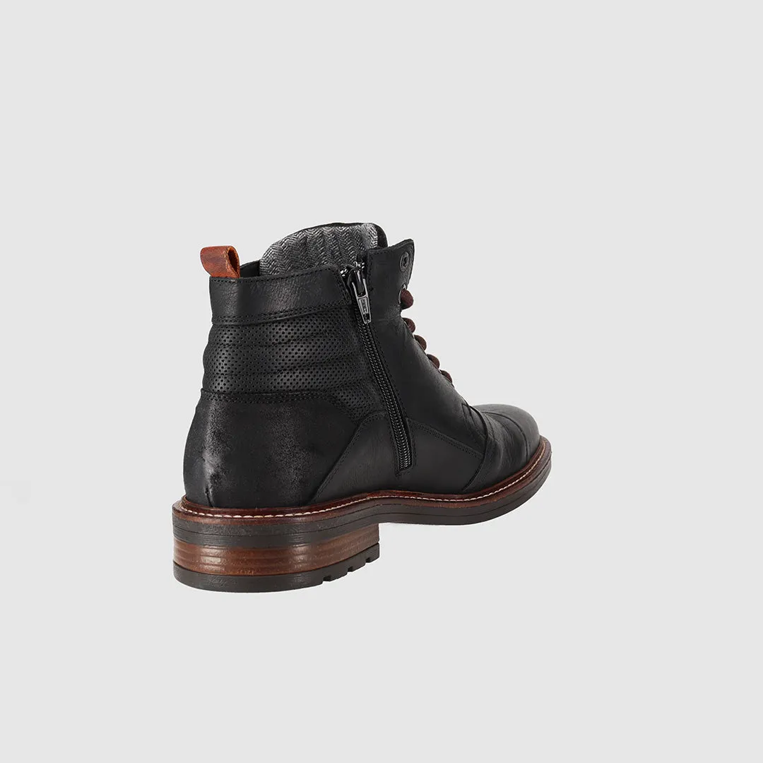 Indiana Lace Up Boots Black Stable Support Night Travel