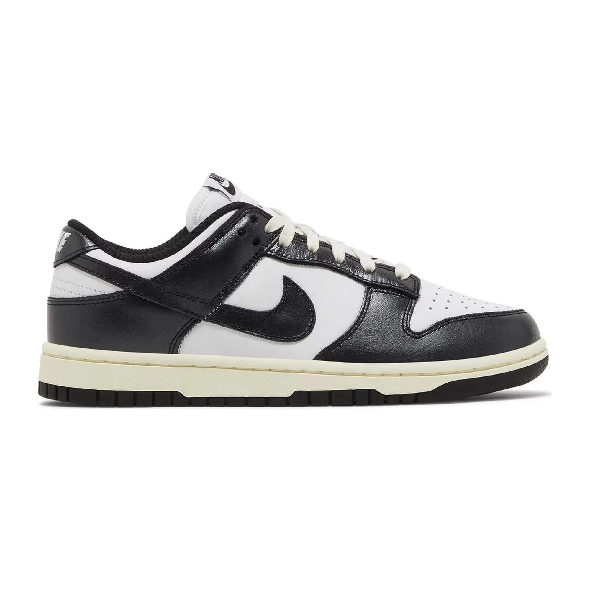 Effortless Entry Waffle Outsole Nike Dunk Low Vintage 'Panda' Women's (2023)