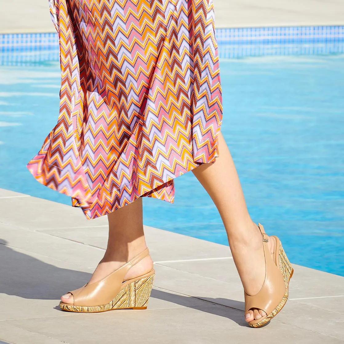 Valley Hike Whitney: Nude Leather