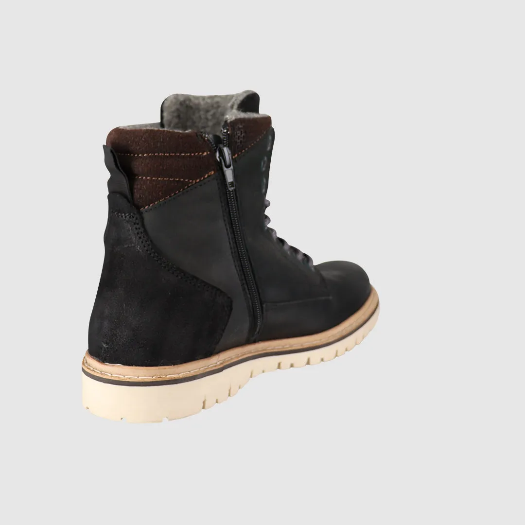 Wilder Lace Up Boots Black Ready For Adventure Rubber Compound Outsole