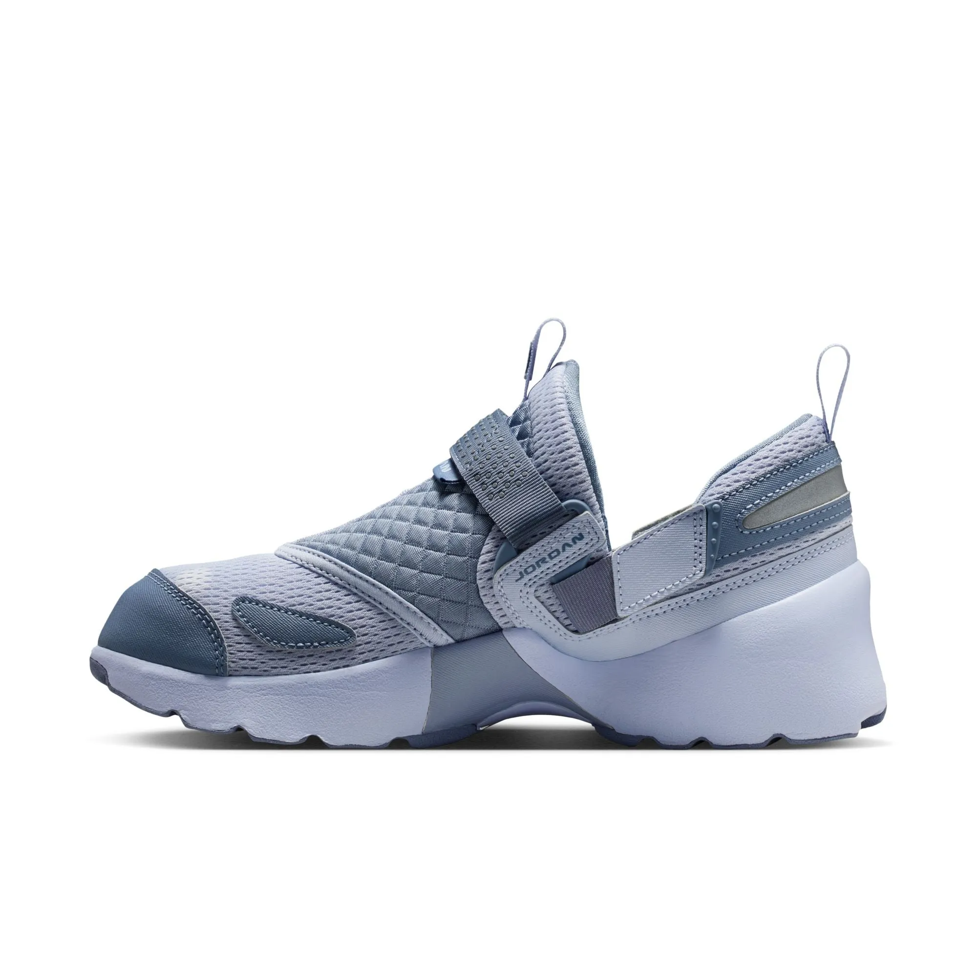 Wmns Jordan Trunner LX Heat Day Fast Life