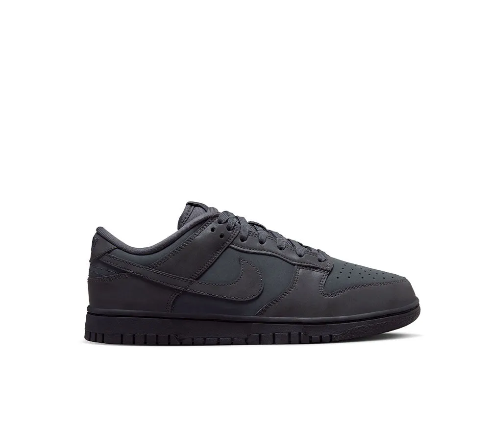 Wear Anywhere WOMEN NIKE DUNK LOW