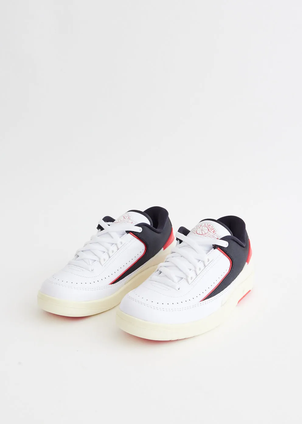 Women's Air Jordan 2 Low 'Chicago Twist' Sneakers Relaxed Days