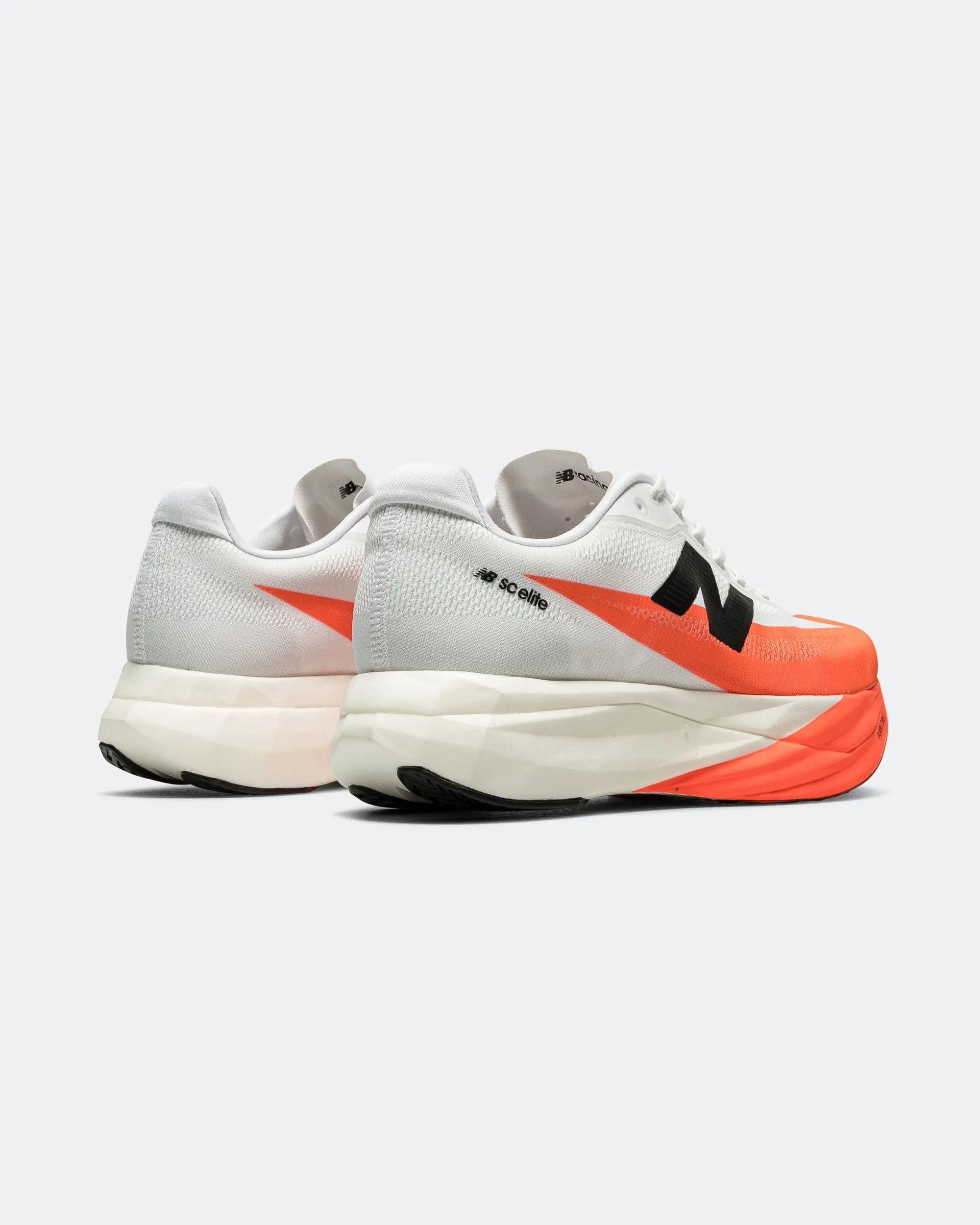 Womens FuelCell SuperComp Elite v5 - Urgent Red/White-Black Practical Style Denim Ease