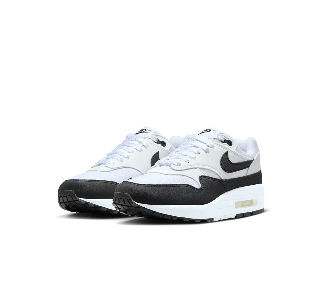 Urban Run Womens Nike Air Max 1