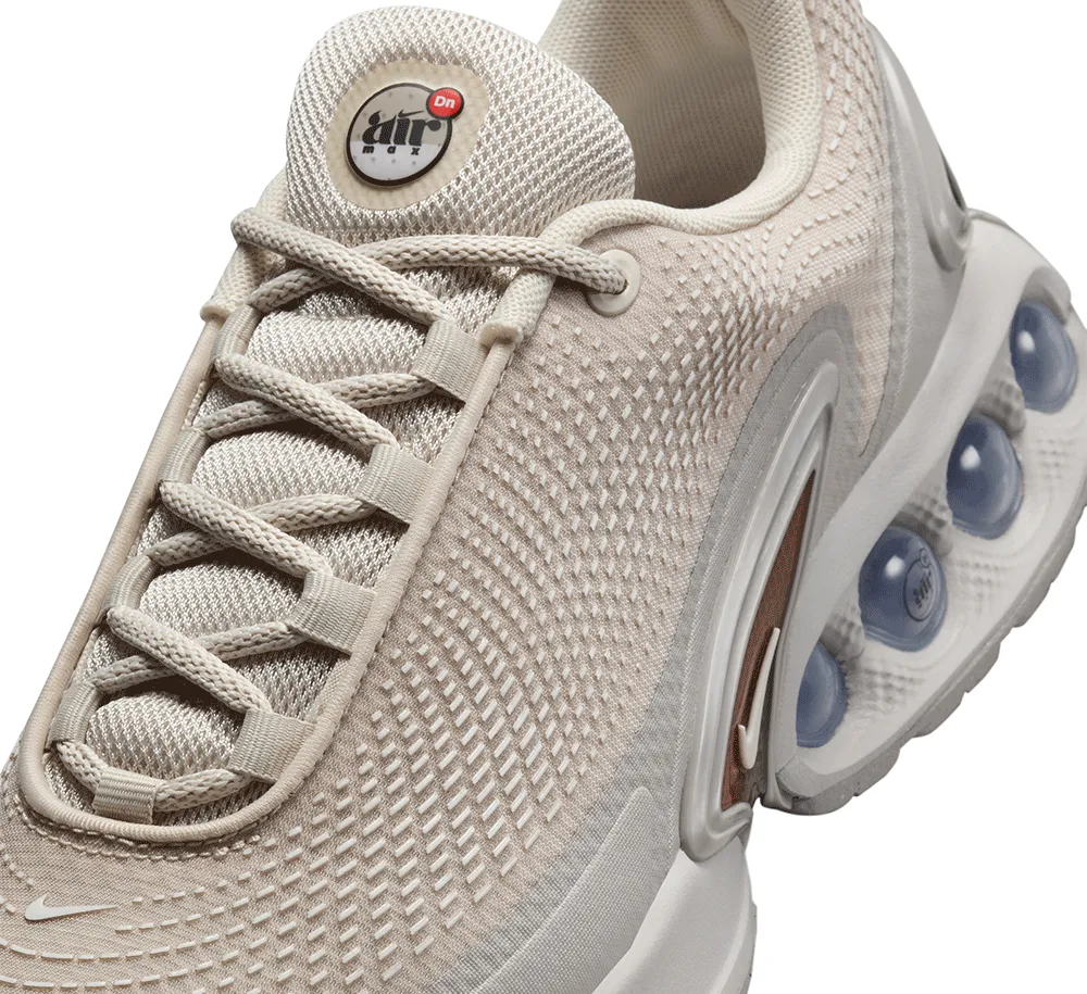 Adaptive Fit Women's Nike Air Max DN